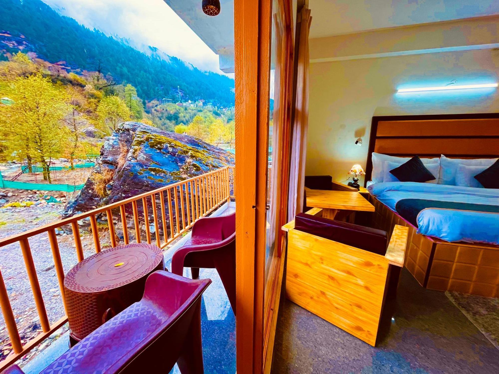 Himalayan Hill Queen Resort, Manali M98160-43400 מראה חיצוני תמונה
